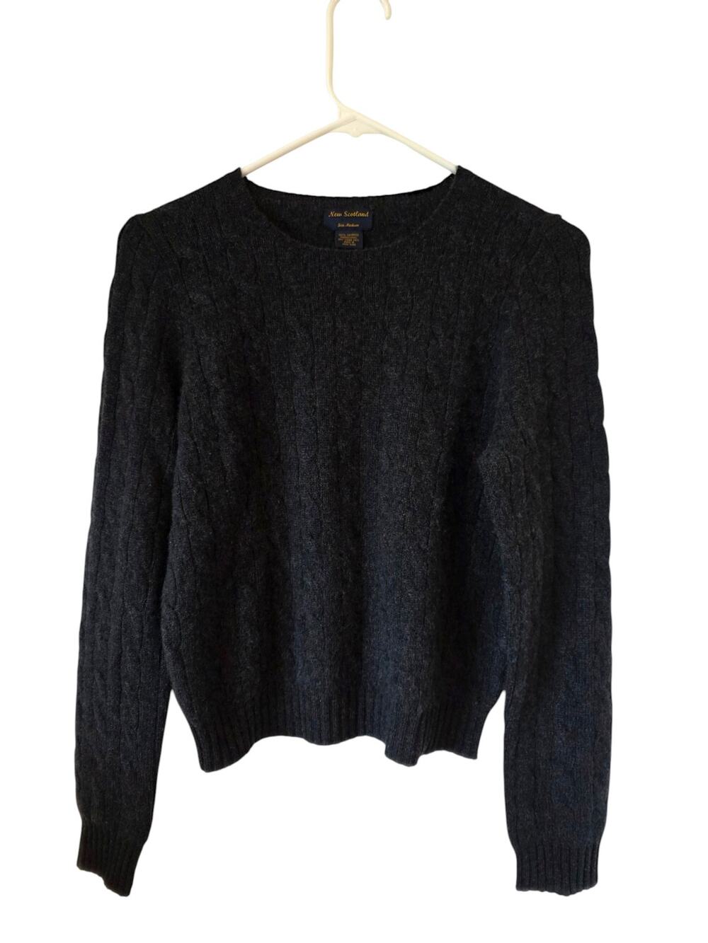 New Scotland Womens Cable Knit 100% Cashmere Sweater Size Medium Dark Gray